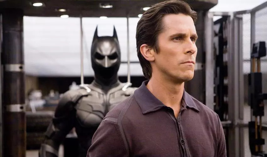 the-dark-knight-christian-bale-Copy_16_11zon