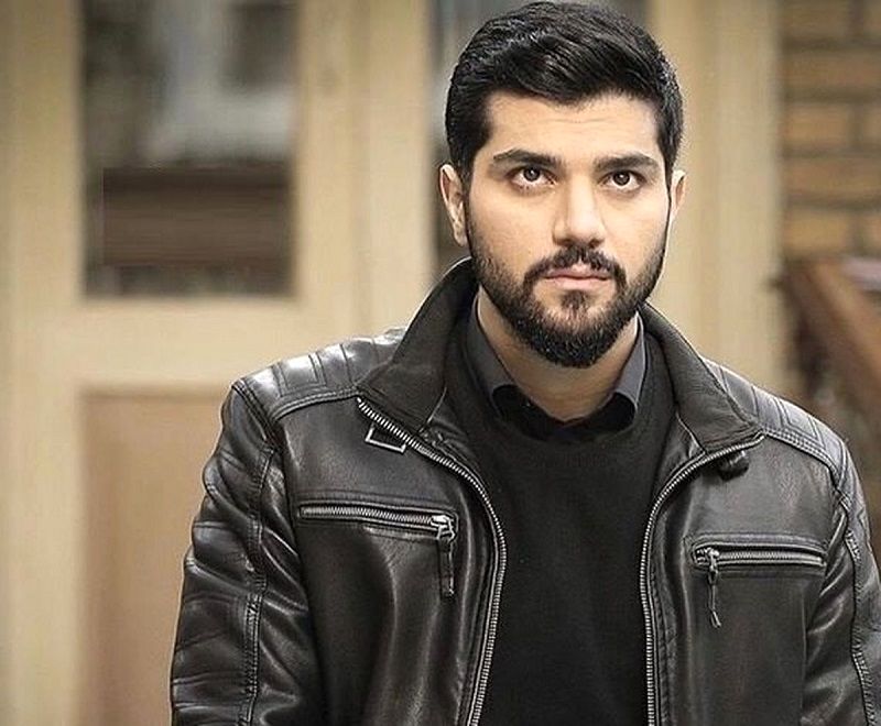 تبریک متفاوت روز مادر به سبک سینا مهراد/ عکس
