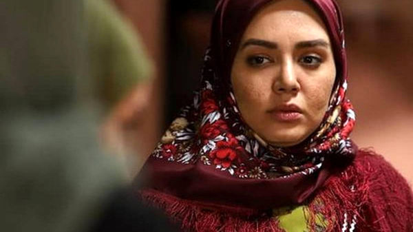 تیپ ساحلی شیرین سریال «نون خ» در بوشهر/ عکس