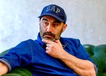 استوری کنایه‌آمیز محسن تنابنده در رابطه با قطعی‌های برق/ عکس